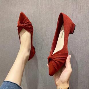 春秋瓢鞋 3CM小低跟红色婚鞋 百搭尖头粗跟单鞋 女韩版 时尚 女鞋 法式