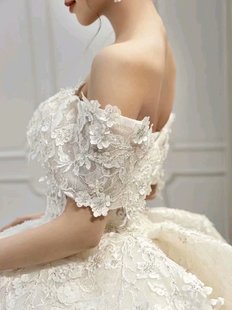 新款 新娘齐地拖尾奢华一字肩公主网红抖音婚纱礼服21501