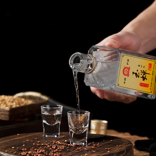 玉蝉老酒·大曲光瓶浓香白酒52度39度固态发酵高粱酒 新客品鉴