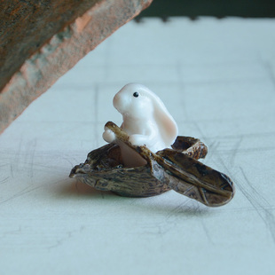 饰品送男女生礼物情人节 创意可爱小兔子摆件zakka树脂庭院盆景装