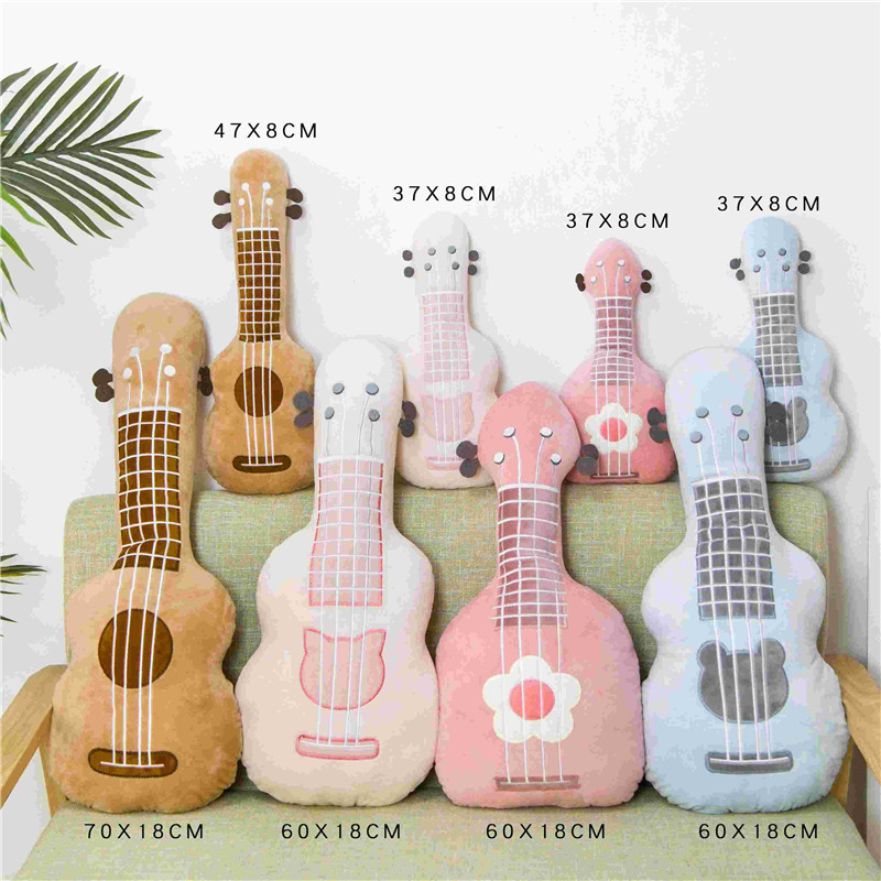 仿真3D吉他毛绒玩具乐器尤克里里抱枕沙发靠垫玩偶儿童女生日礼物