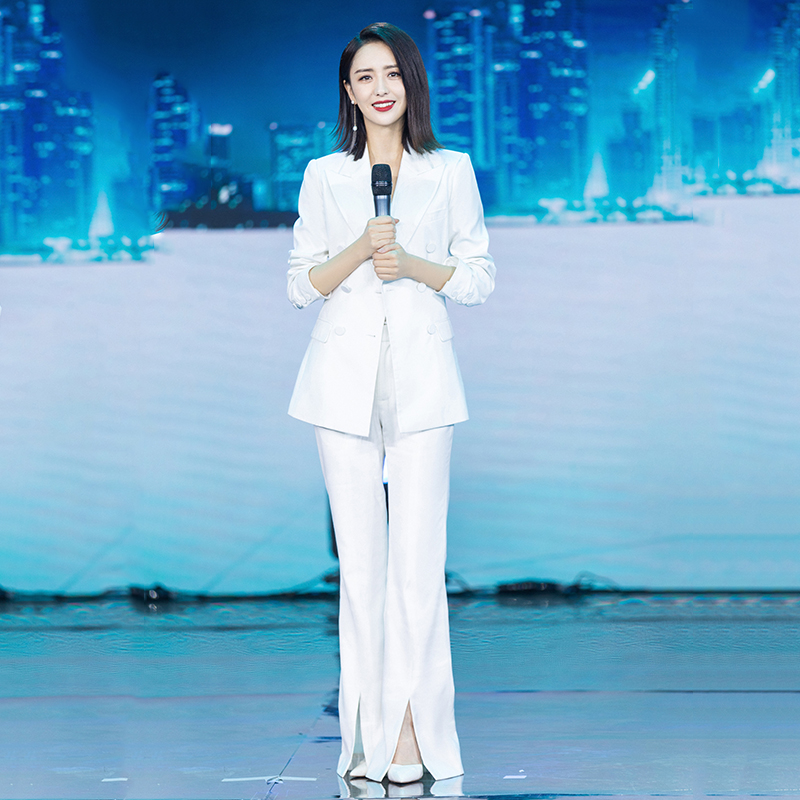 女韩版 佟丽娅明星同款 主持人西服两件套 时尚 职业西装 洋气新款 套装
