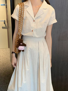 高腰褶皱半身裙两件套 复古西装 领长袖 条纹衬衫 法式 韩国chic春季
