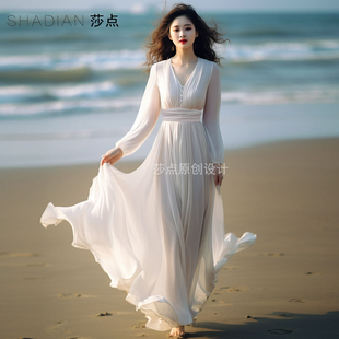 白色雪纺长袖 海边度假沙滩裙 新款 收腰显瘦气质连衣裙过膝长款 春装