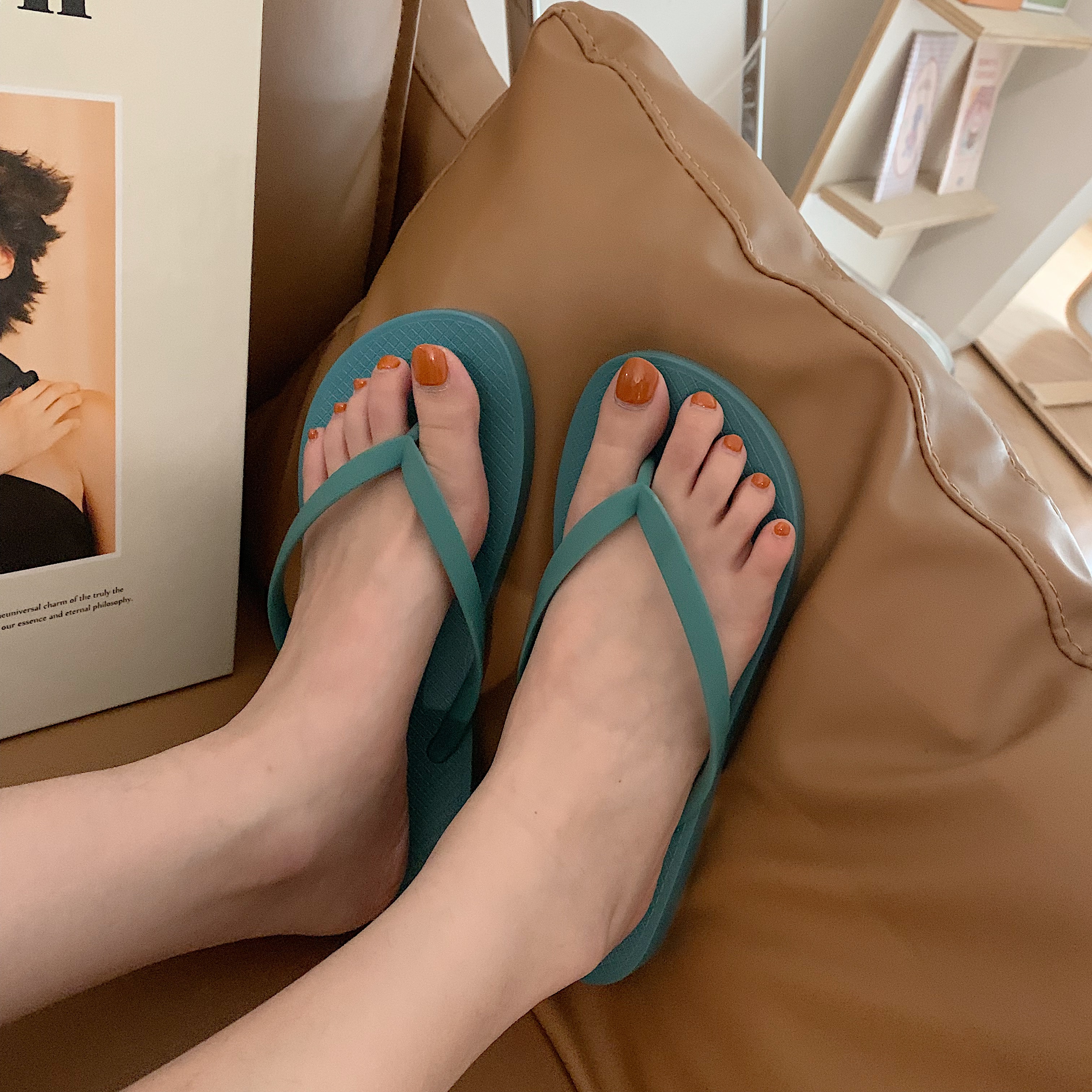可爱室内用外穿韩版 女夏季 防滑平底夹脚沙滩鞋 日式 人字拖简约时尚