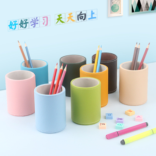 创意皮革圆形笔筒收纳盒韩国商务办公室文具用品笔座桌面收纳盒架