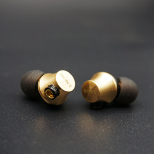 聆听世界 清澈人声 本店打造 mmcx头拔插设计 黄铜耳机入耳式