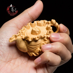 小叶黄杨木雕摆件创意家居把玩文玩手把件精品雕刻工艺品荷叶茶壶
