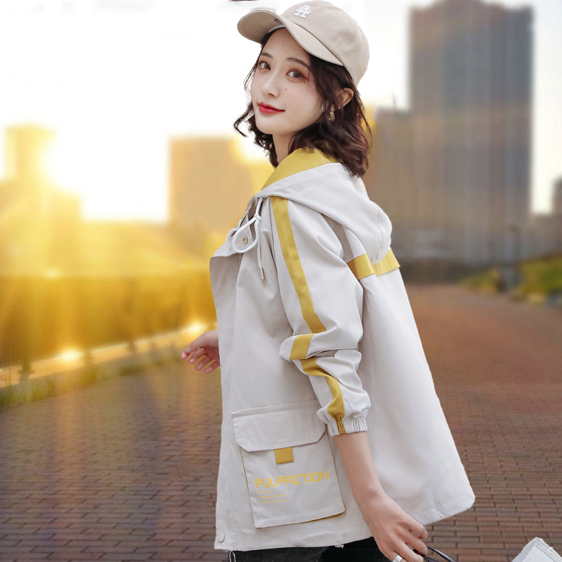 工装 韩版 学生连帽宽松短款 百搭2024小个子风衣二八月薄 外套女春季