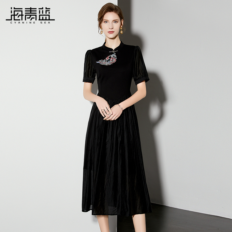 海青蓝新中式 国风刺绣连衣裙女2024夏季 黑色显瘦设计感中长裙 新款