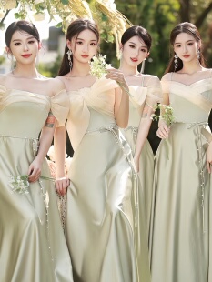 婚礼小众高级感仙气质 姐妹团晚礼服裙大码 绿色缎面伴娘服2024新款