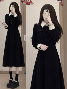 女装 法式 长裙 早秋装 赫本黑色连衣裙子秋季 搭配一整套长袖 2023新款