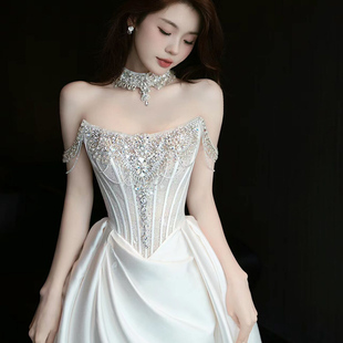 新娘婚纱礼服公主外景法式 2024新款 珍白 轻奢森系轻纱小拖尾女