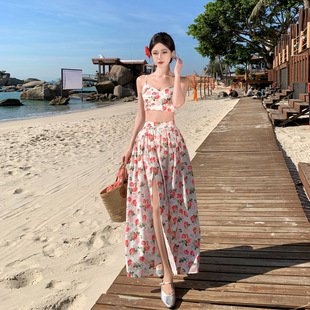 裙 海边度假沙滩裙气质显瘦吊带女长裙性感开叉连衣裙两件套装