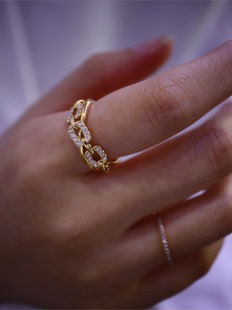 时尚 18k铠甲环环相扣软链条钻石戒指指环金镶嵌珠宝检测证书女款