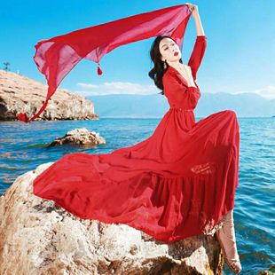 茶卡盐湖红色连衣裙复古雪纺大摆沙漠长裙超仙拍照青海湖旅游裙子