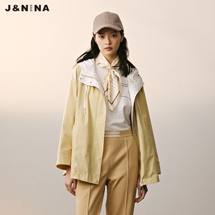 J＆NINA捷恩尼纳2023新款 时尚 宽松风衣外套女 简约带帽短款