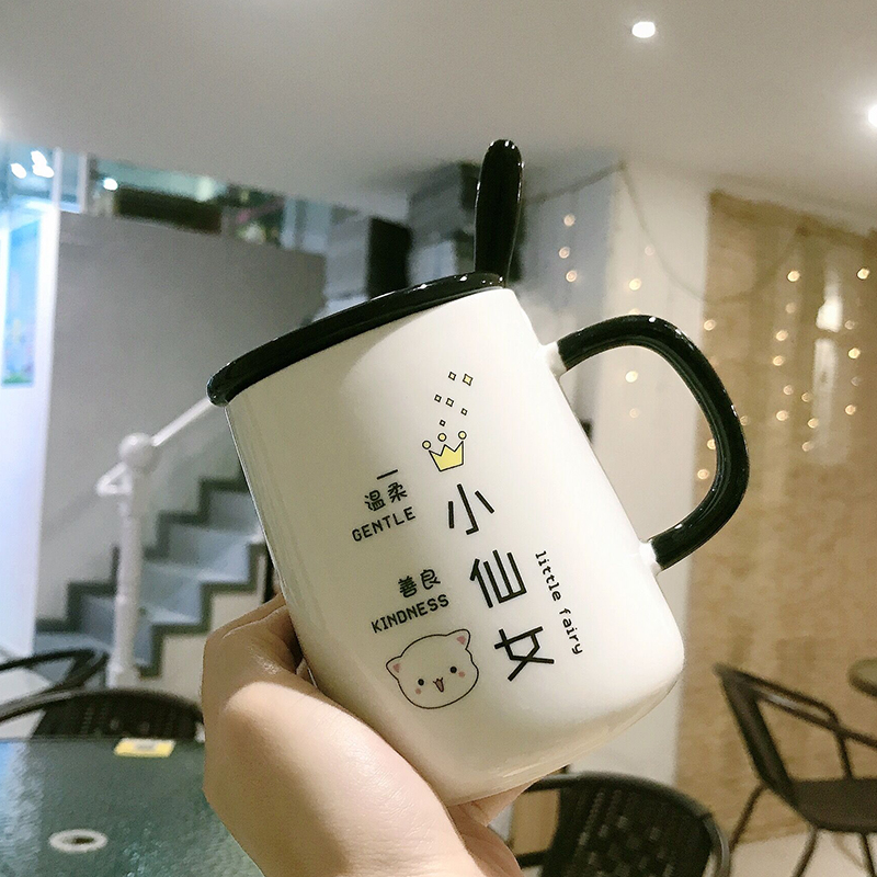 陶瓷卡通情侣带盖勺男女学生家用早餐牛奶喝水咖啡马克杯 创意个性