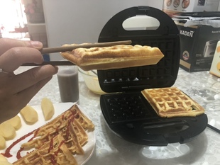 德国家用三明治机多功能华夫饼机加热电饼铛牛排机帕尼尼早餐机