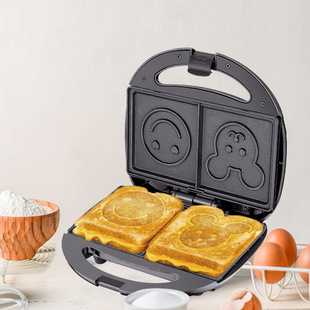 家用笑脸三明治机 卡通米奇华夫饼机 早餐机 双面加热吐司面包机