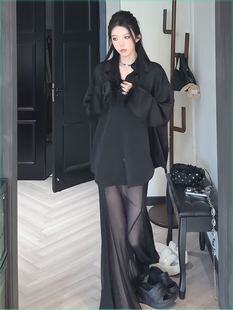 高级感复古辣妹黑色套装 女春夏新款 网纱拼接长裙两件套女 宽松衬衫