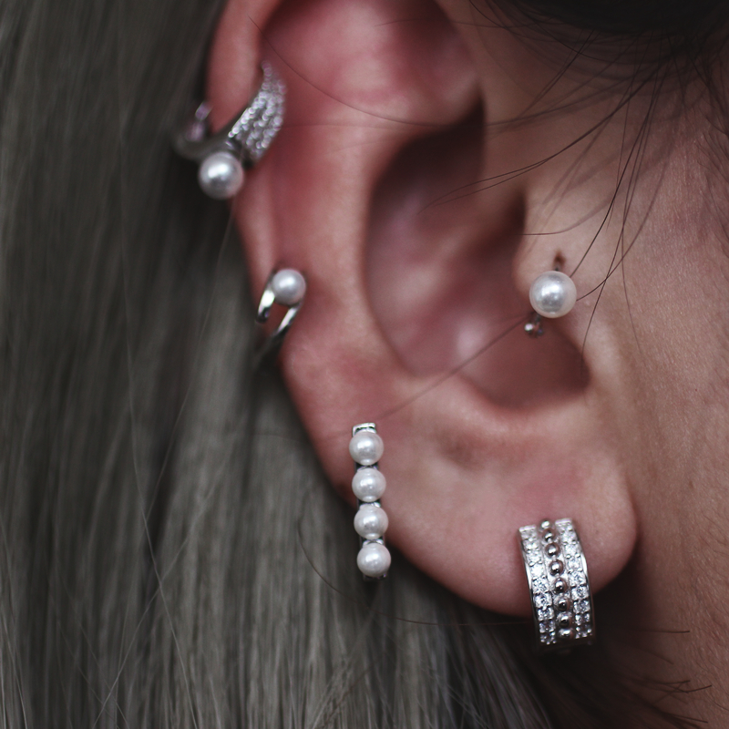 气质耳圈925银饰女耳骨环 珍珠耳扣锆石耳环仿珍珠欧美复古ins风格