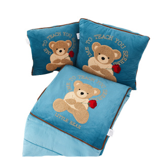 水晶绒玫瑰熊抱枕被子两用二合一办公室午睡盖被毛毯车载沙发靠枕