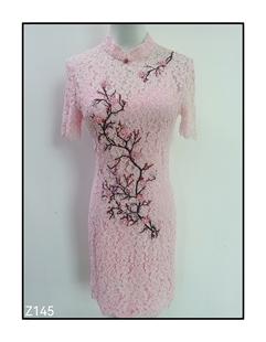 中国风少女年轻款 刺绣 珍思薇尼夏款 旗袍式 款 新式 连衣裙时尚 改良版