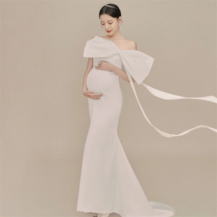 孕妇照服装 新款 摄影服艺术照写真服饰 缎面白色礼服影楼拍照孕妇装