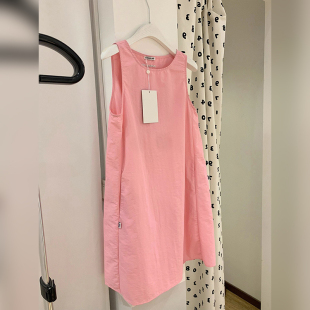 品牌专柜高端外贸女装 今年流行小个子无袖 粉色长裙 连衣裙2024新款