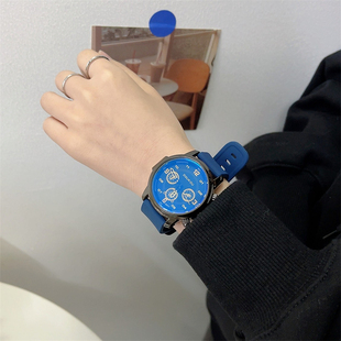 手表男女款 中学生韩版 潮流青少年简约气质硅胶带非机械中性表 时尚