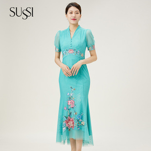 修身 连衣裙 SUSSI 商场同款 古色夏季 长款 蓝绿底刺绣V领短袖 新品