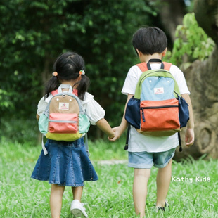 日本shukiku儿童书包超轻幼儿园小学生宝宝旅游背包护脊轻便防水
