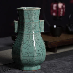 龙泉青瓷 花瓶摆件陶瓷花器创意装 饰品办公室客厅家居仿古瓶