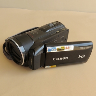 Canon M31高清数码 摄像机家用旅游插卡闪防抖录像照相DV 佳能