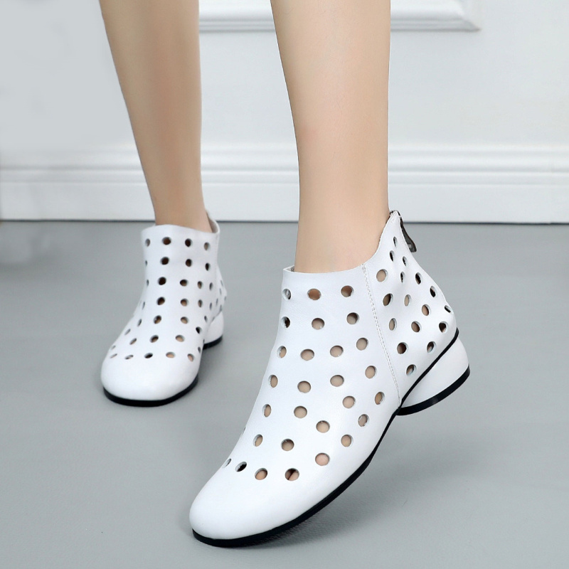 大码 2020春夏季 新款 真皮镂空女短靴低跟拉链白色洞洞凉鞋