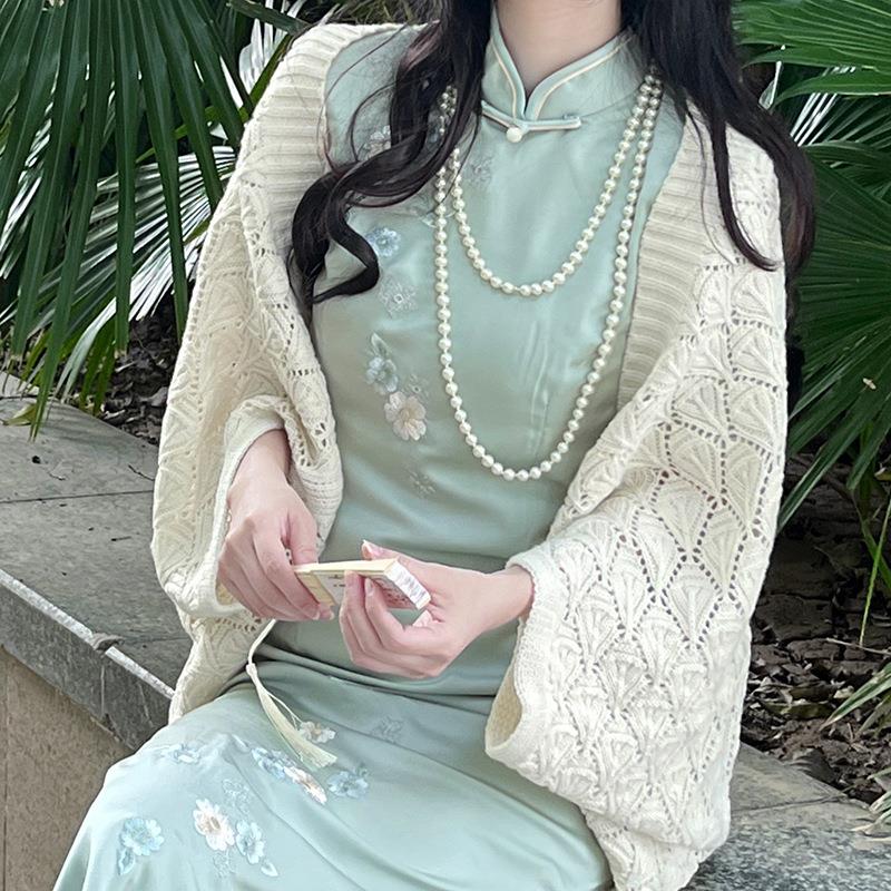 年春季 旗袍外搭披肩简约小众年轻款 气质优雅新中式 女国风 新款