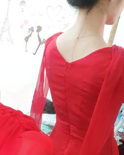 青海湖旅游红色沙漠度假裙子飘逸拍照沙滩海边度假连衣裙长拖尾仙