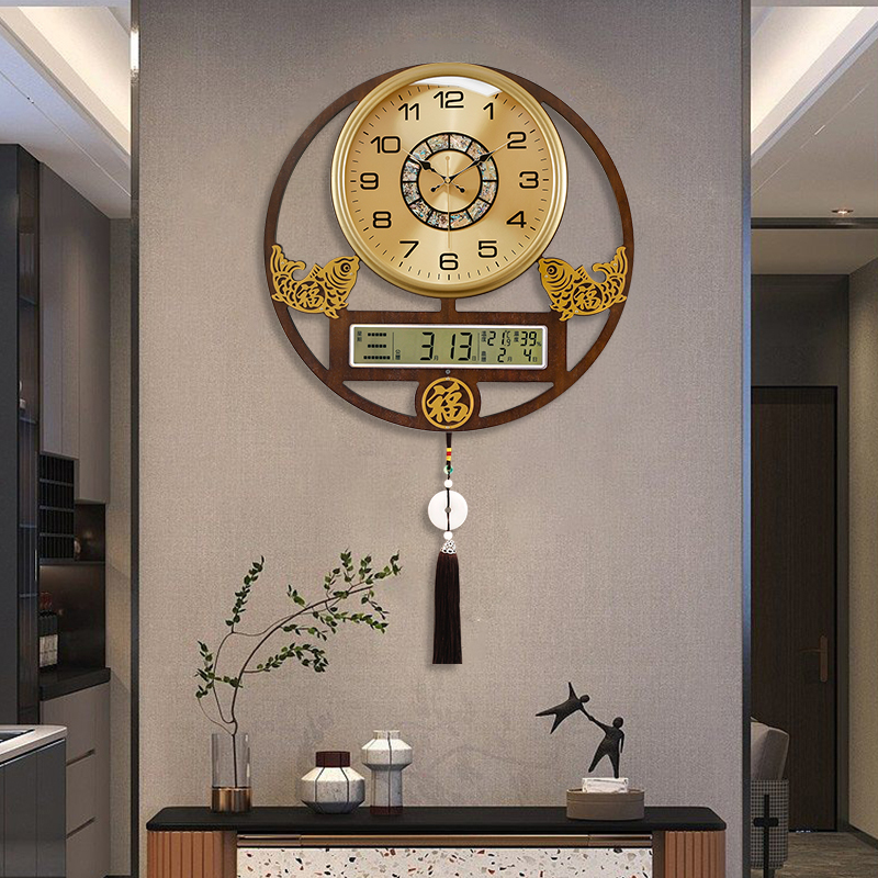 挂钟客厅大气高档钟表挂墙夜光日历时钟玄关餐厅石英钟 2024新中式